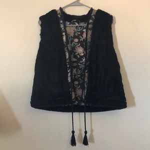 Free People Fur Vest 🖤